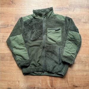 Uniqlo x engineered garments fleece jacket